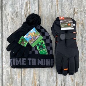 Boy’s Minecraft Beanie Hat Knit & Ski Gloves 3-Piece Set